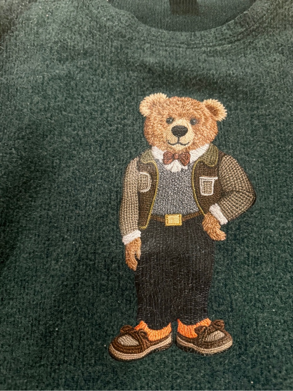 GENERIC AMAZON BRAND WOMENS Dark Green Teddy Bear Embroidered Crewneck Sweater L - Picture 7 of 7